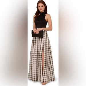 NWT- Adrianna Papell Long Formal Prom A Line Dress / size 10